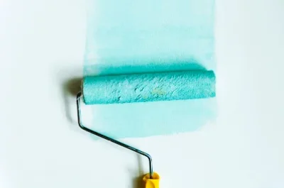 Peinture intérieure à Hacqueville — murs, plafonds et boiseries